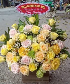 Giỏ Hoa Rực Rỡ Sáng Mai